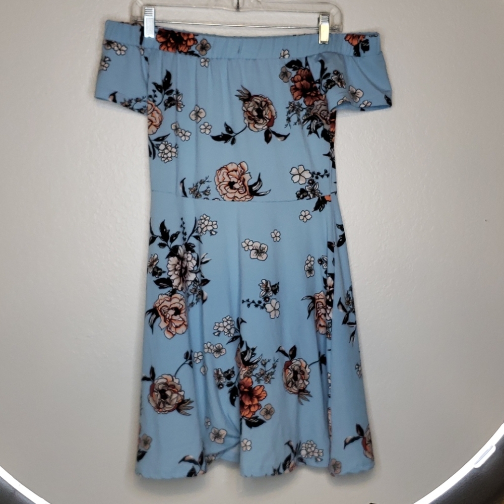 Charlett rouse blue floral dress